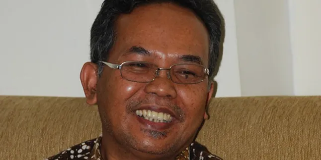 Ariel Dibandingkan Dengan Tukang Becak