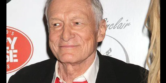 Hugh Hefner Lamar Salah Satu Gadis Playboynya!