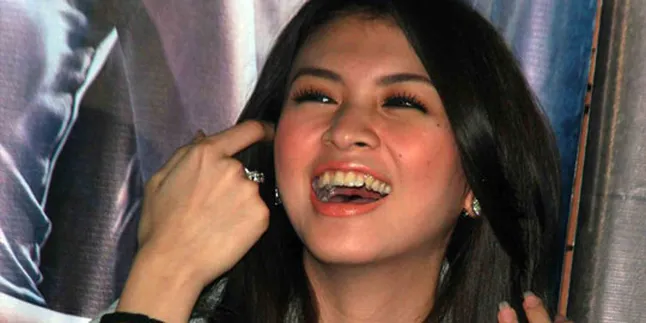 Donita: Semua Teman Aku Deket Sama Mama