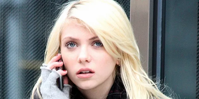 Taylor Momsen: Saya Ini Cuma Produk