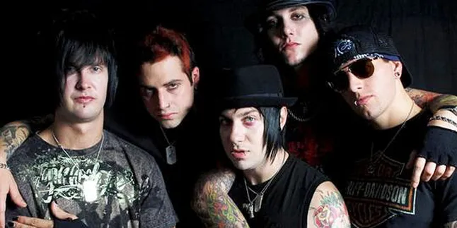 Avenged Sevenfold Rayakan Ultah Almarhum Drummernya