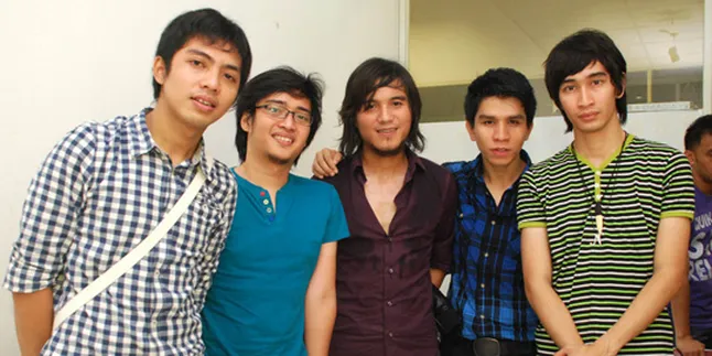 Govinda Promosikan Dengan Segala Cara