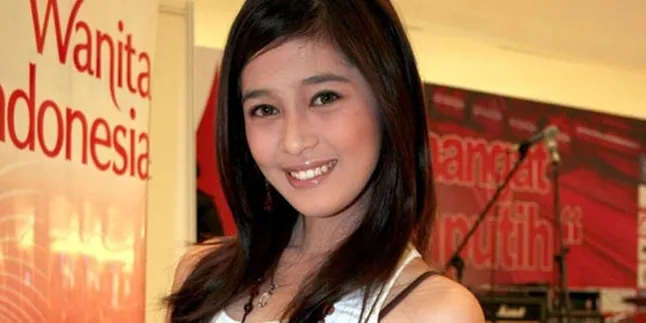 Gracia Indri Wujudkan Mimpi Jadi Penyanyi Gracia Indri Wujudkan Mimpi Jadi Penyanyi
