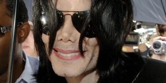 Discovery Channel Akhirnya Batalkan Tayangan Otopsi MJ