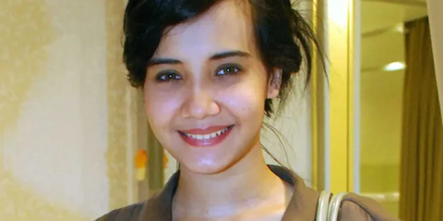 Zaskia Sungkar, Batik Pun Bisa Jadi Investasi