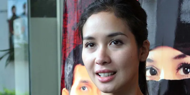 Marsha Timothy Pakai Jilbab dan Cadar Marsha Timothy Pakai Jilbab dan Cadar