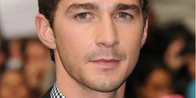 Garap Film Perang Vietnam, Oliver Stone Inginkan LaBeouf Garap Film Perang Vietnam, Oliver Stone Inginkan LaBeouf