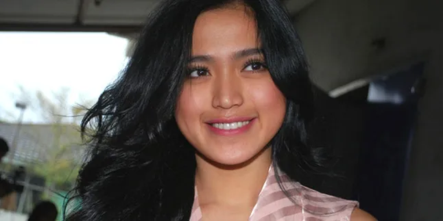 Jessica Iskandar Siap Beralih Jika BB Diblokir