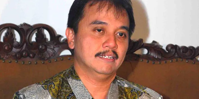 Roy Suryo: Layanan BB Tak Akan Diblokir Seluruhnya