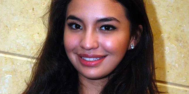 Manohara Tak Sulit Promosikan N.E.R.D