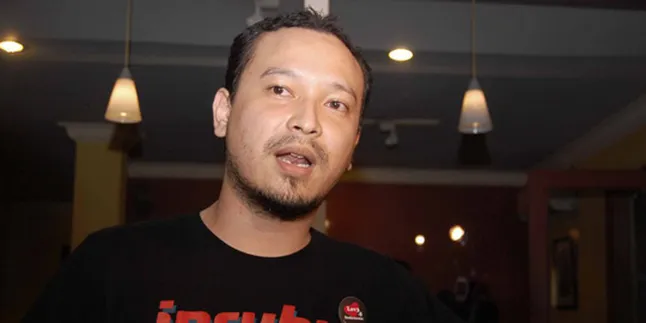 Banyu Biru Kecam Pemerintah Menutup BB