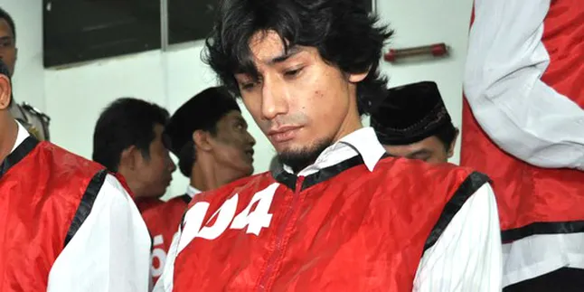 Tertekan, Revaldo Tambah Kurus Tertekan, Revaldo Tambah Kurus