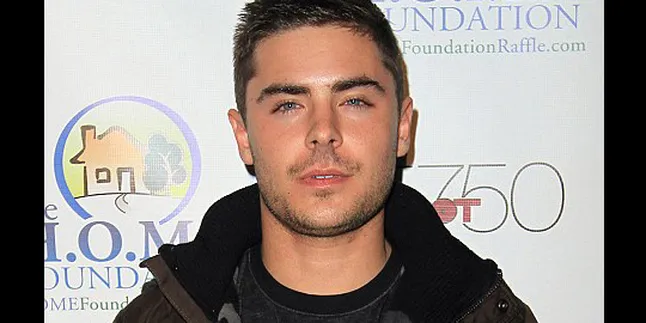 Zac Efron Jadi Gendut Untuk Peran Baru! Zac Efron Jadi Gendut Untuk Peran Baru!