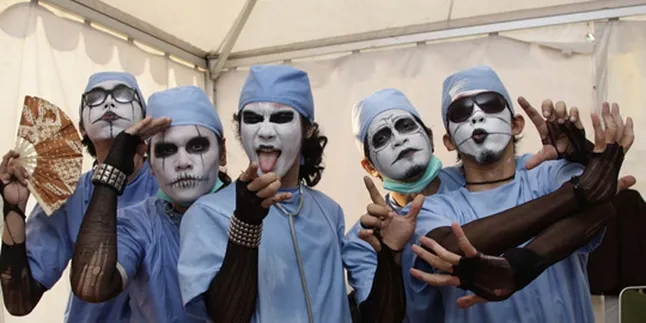 Keanehan Kasus Perkosaan Donny Kuburan Band