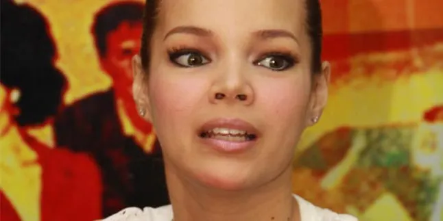 Dewi Sandra:Jadwal Stripping Memang Gila-Gilaan!