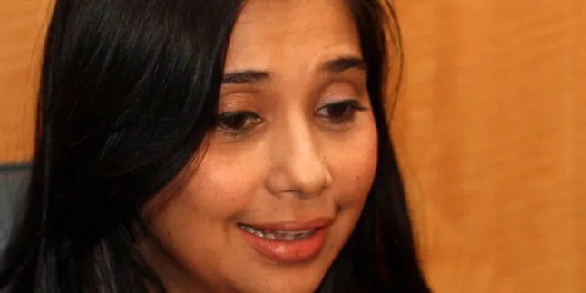 Dua Anak Ayu Azhari di Tangan KPAI