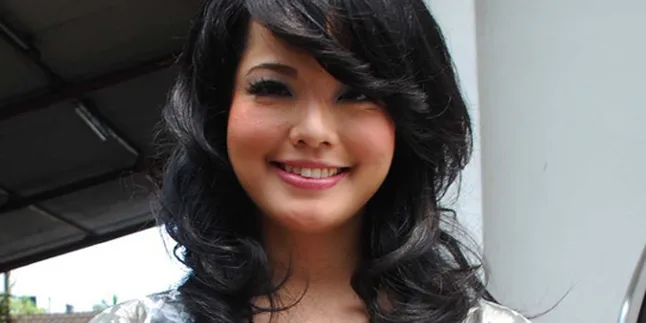 Usia Bertambah, Magdalena Fokus Cari Jodoh