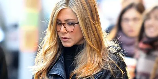 Jennifer Aniston Cari Donor Sperma