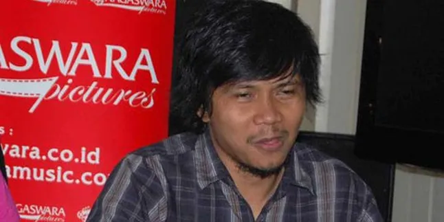 Tanpa Ariel, Finansial Personel Peterpan Aman
