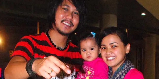 Ernest Bakal Kenalkan Anak ke Dunia Musik