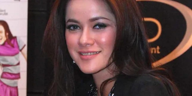 Olla Ramlan Teringat Sentuhan Mantan Suami