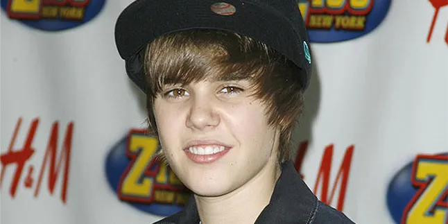Pingsan Demi Dapat Tiket Konser Justin Bieber