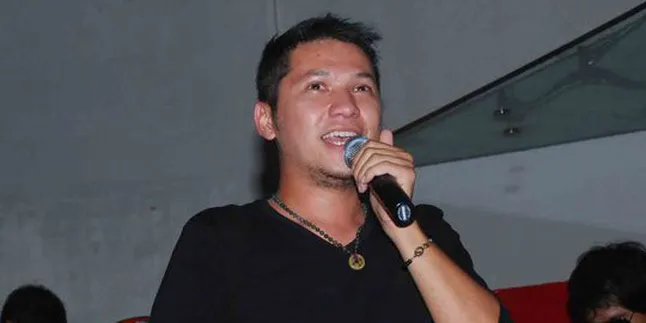 Gading Marten Terkompori Enda dan Pasha Ungu