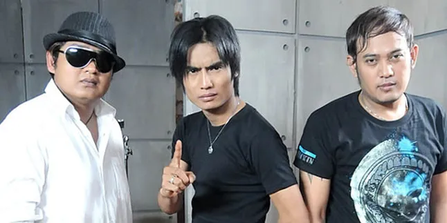 Redam Kejenuhan, Personil ST12 Bebas Berkarya