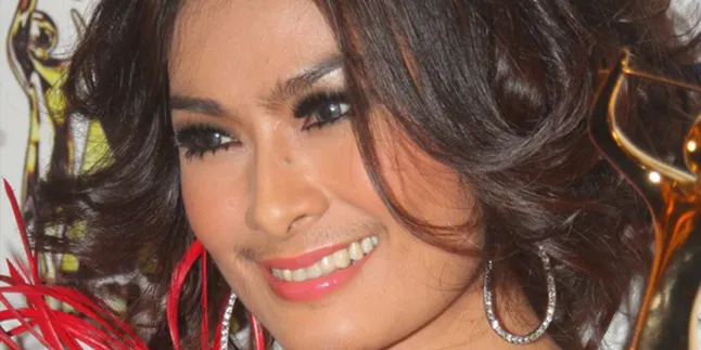 Tak Ngefans Justin Bieber, Iis Dahlia Tetap Berburu Tiket