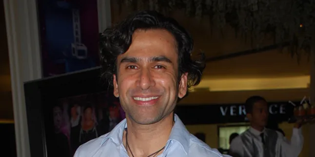 Jeremy Thomas Pilih Mature Daripada Tua