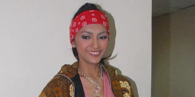 Penampilan Baru Nina Tamam