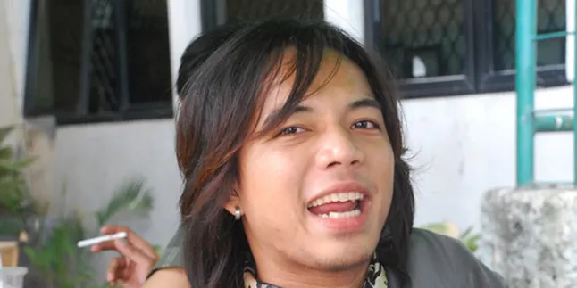 Zian Zigaz Siap Daftar Jadi Fans Ariel