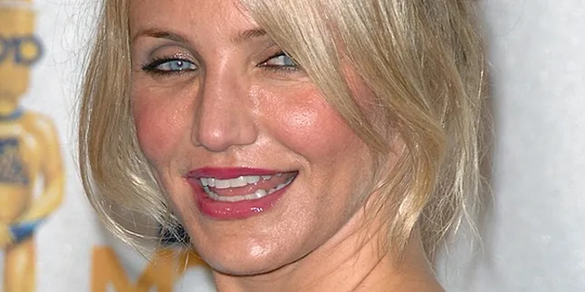 Cameron Diaz Bikin Remake 'GAMBIT'