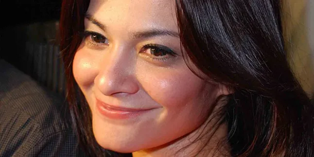 UU Pornografi Tak Berlaku Bagi Cut Tari