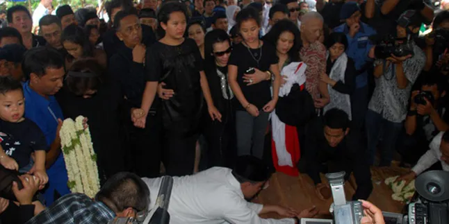 Linda Djalil Dapat Firasat Kepergian Adjie