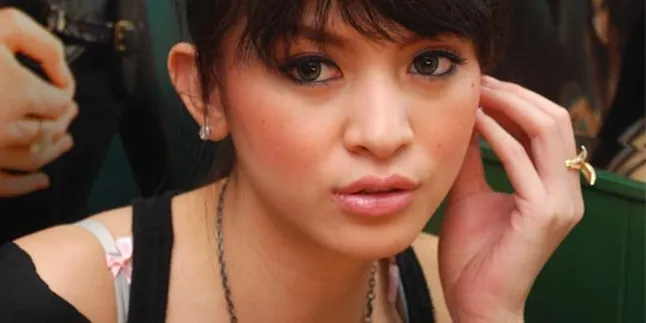 Donita - Handika Pratama Cuma Teman Baik