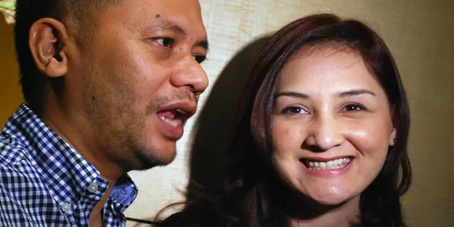 Mona Ratuliu Tuntaskan Hasrat di Konser Rick Price