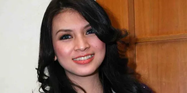 Donita Ingin Lanjutkan Kuliah