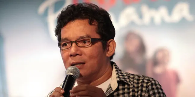 Mathias Muchus: Tak Ada Kata Terlambat