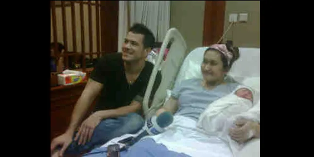 Zack Lee Paksa Agar Bisa Dampingi Nafa