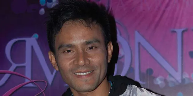 Judika Bernyanyi di Dewa?