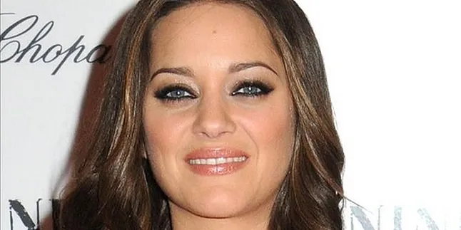 Marion Cotillard Gabung 'THE DARK KNIGHT RISES' Marion Cotillard Gabung 'THE DARK KNIGHT RISES'