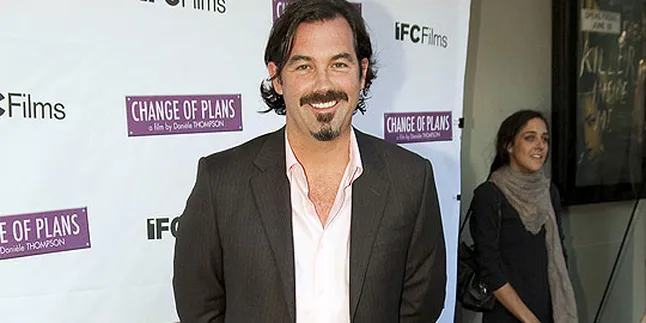 Duncan Sheik Sajikan Konser Penuh Keintiman