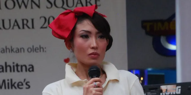 Ayu Dewi Langsungkan Pernikahan Tahun Ini, Tapi...