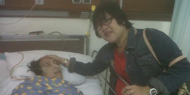 Rini S Bon Bon Menyesal Terlambat Obati Ibunya