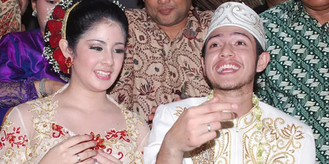 Risty Ngidam, Rifky Berburu Biskuit Singapura