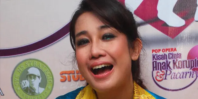 Dukung Opera, Berat Lia Emilia Turun 5 Kg