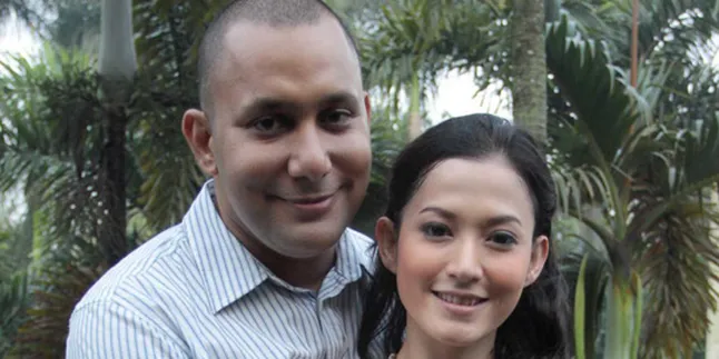 Lyra Virna - Eric Scada Bimbing Anak Bersama