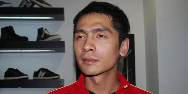 Adi Nugroho Serius Jadi Solois Adi Nugroho Serius Jadi Solois