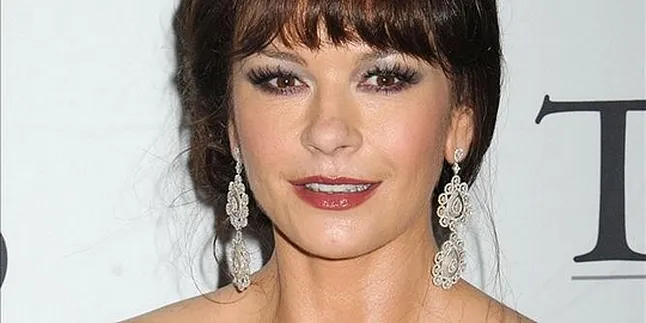 Catherine Zeta Jones Terima Anugerah St David's Society